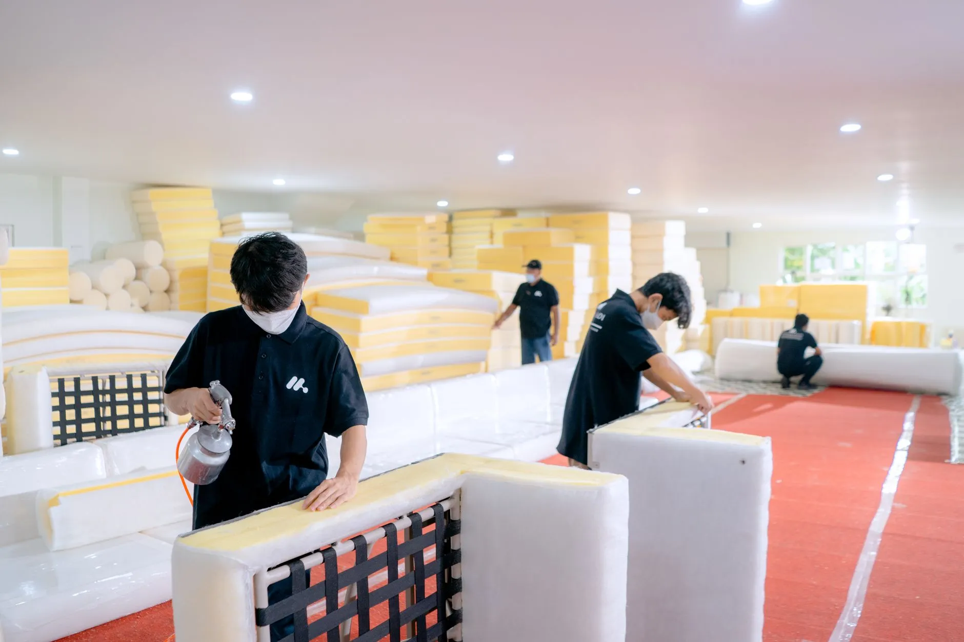 广州中昊装饰材料墙纸与地板产品型号参数对比分析