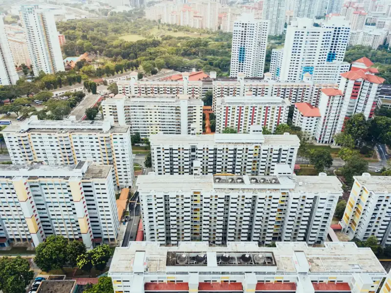 广州中昊装饰材料墙纸系列耐磨性与清洁性能实测对比
